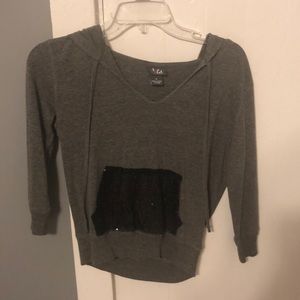 Long sleeved hoodie with sequence pocket